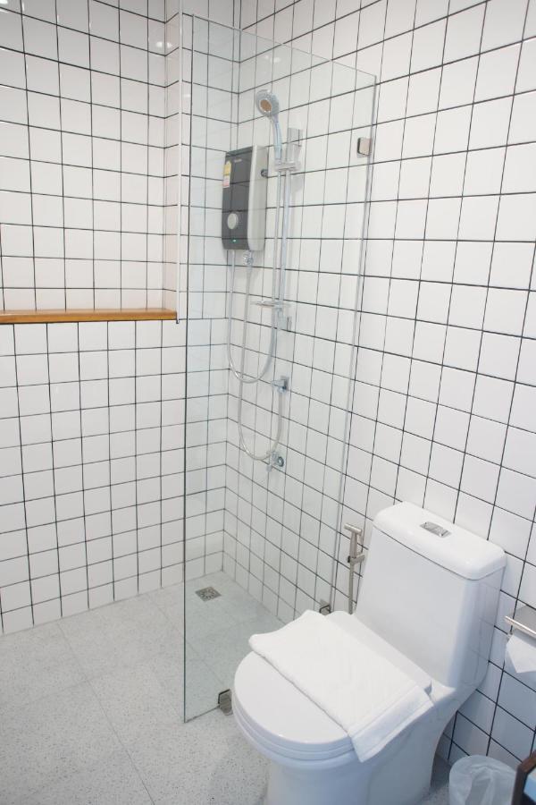 Hostel Breadfruit Čiang Mai Exteriér fotografie